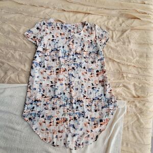 Liz Lange Maternity Pink Top